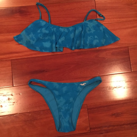 Hollister Other - NWOT!! Hollister Flounce Bikini Set